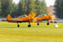 RA-0680G — Як-52, Частные (RU); RA-1895G — Як-52, Частные (RU)