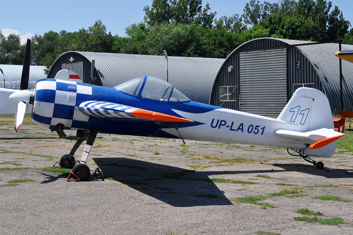 UP-LA051