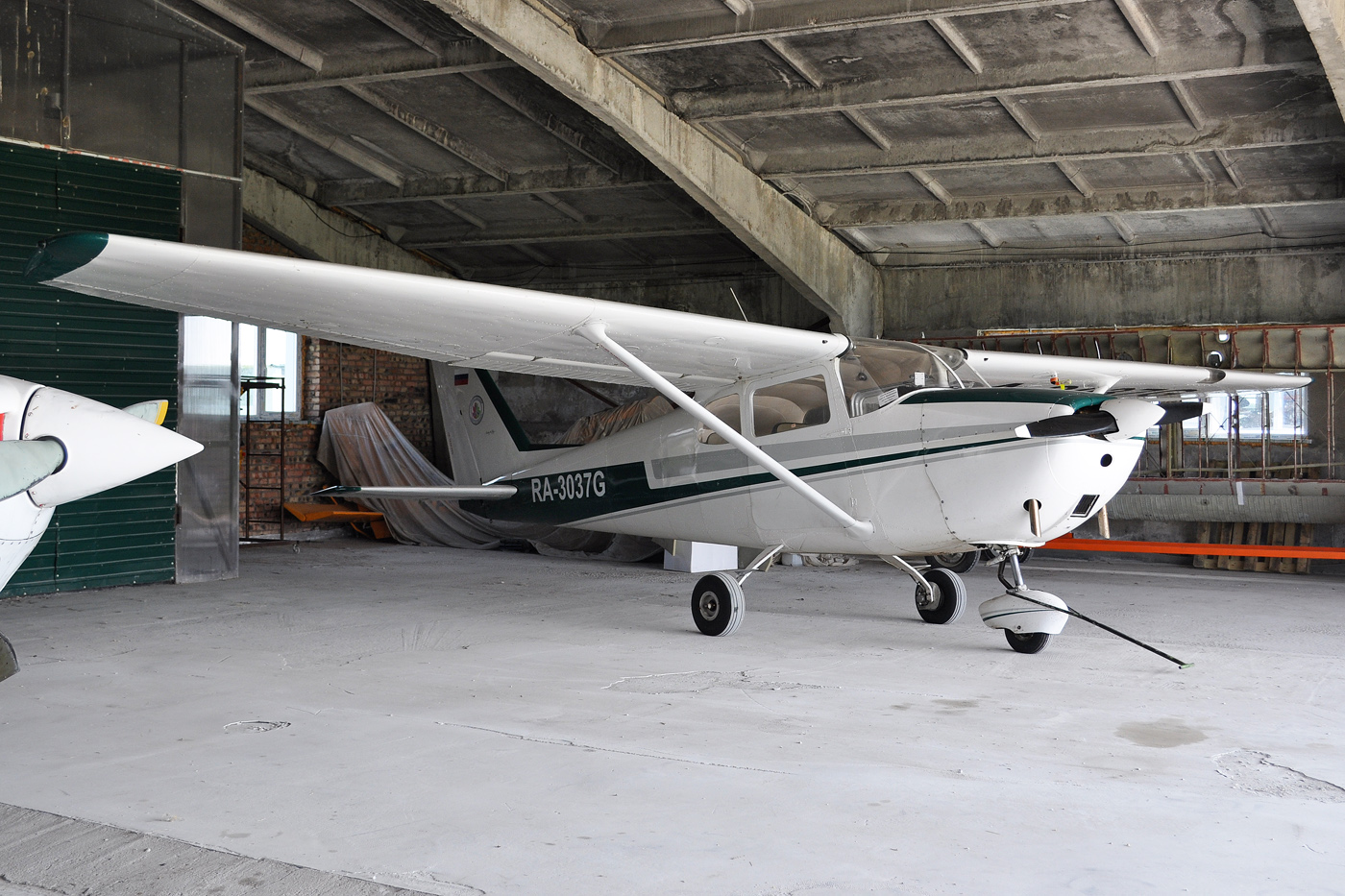 RA-3037G