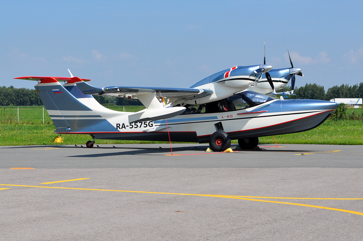 RA-5575G
