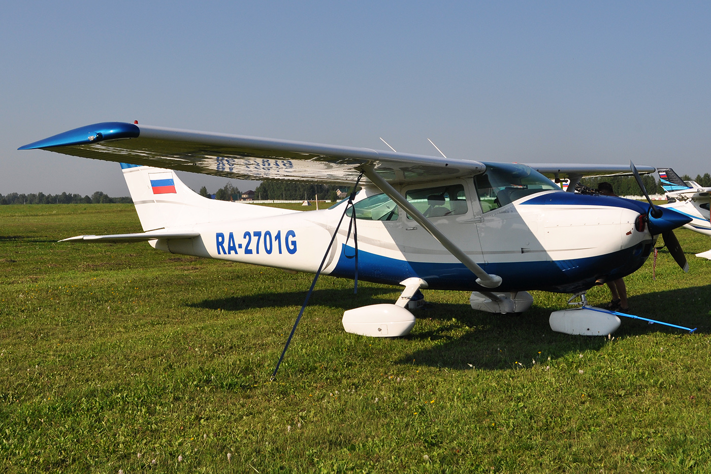 RA-2701G