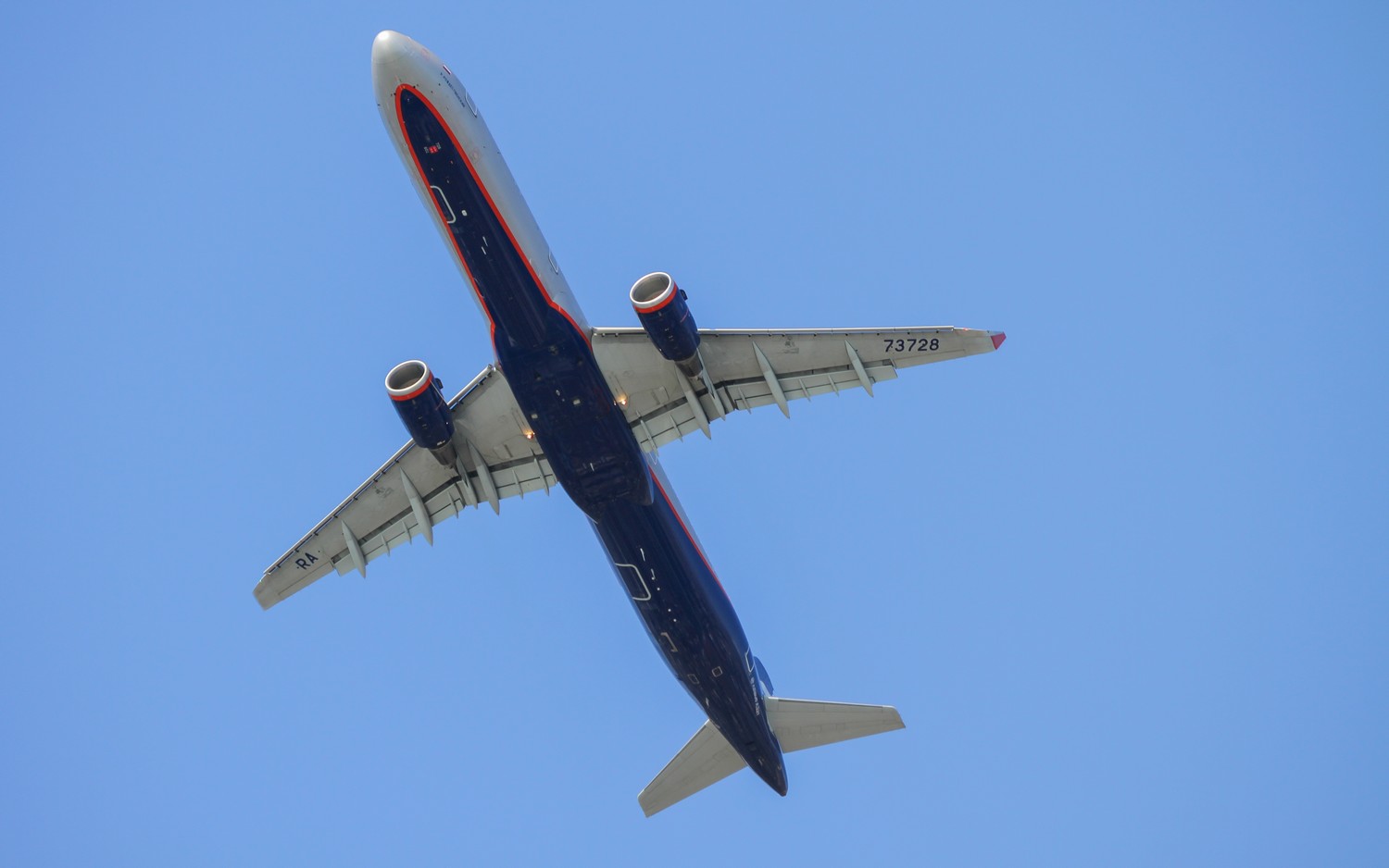 RA-73728