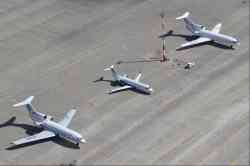 RA-42412 — Як-42Д, РусДжет; RA-42350 — Як-42, Авиалинии Кубани; VQ-BHJ — Bombardier CRJ-200ER (CL-600-2B19), Ак Барс
