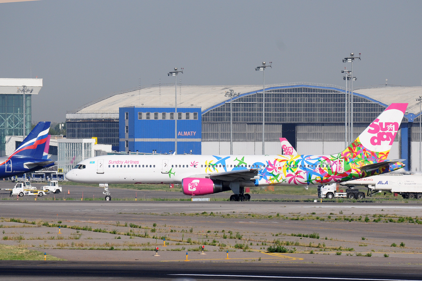 UP-B5703
