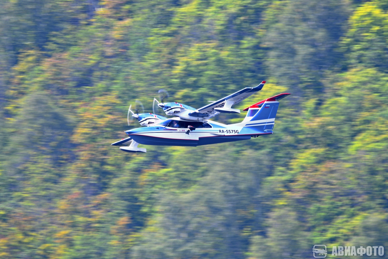RA-5575G